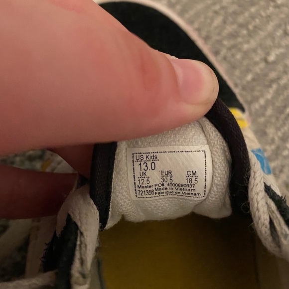 Kids Checkerboard Old Skool Vans 13 - Picture 4 of 10